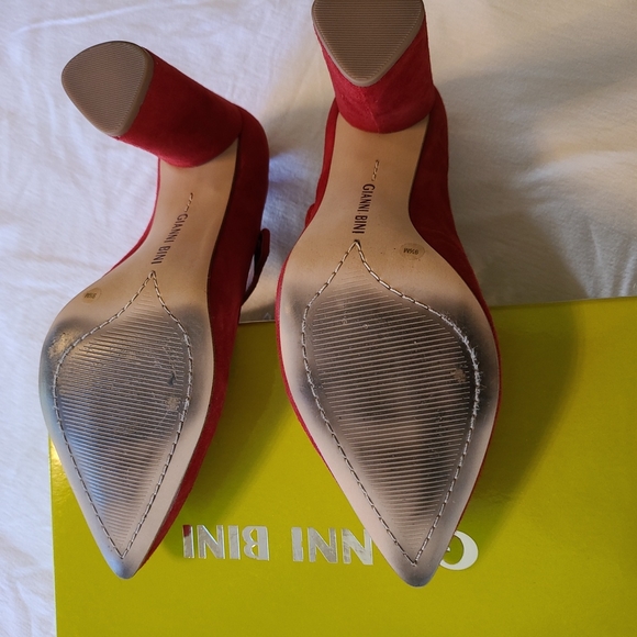 Gianni Bini Mary Jane Heel - Picture 3 of 5